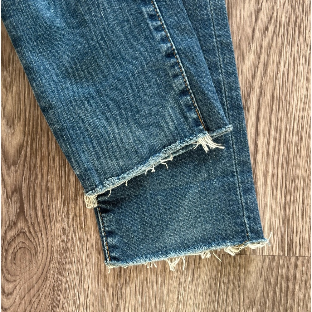 Levi’s 721 highrise skinny jeans- 29x30 size - Picture 5 of 6